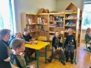 04.05.18 - Hiiu Valla Raamatukogu külastas Emmaste Põhikooli II klass